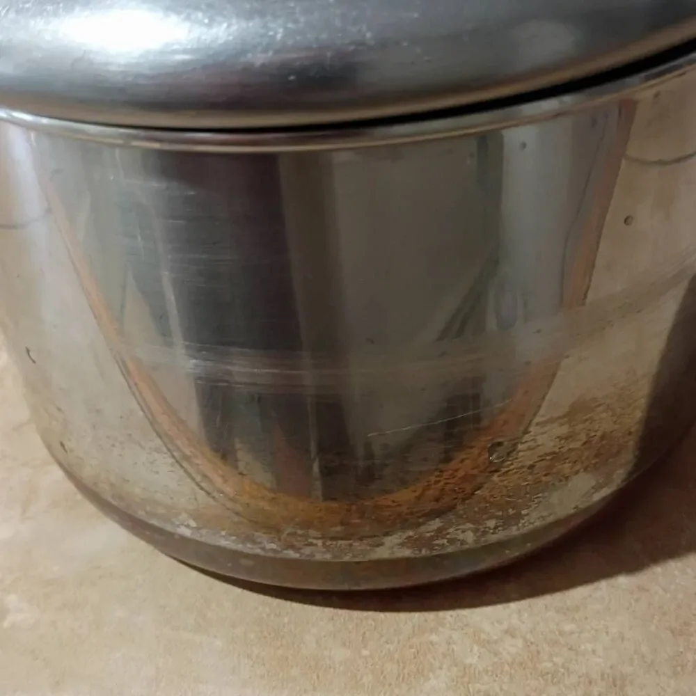 Revere Ware Vintage 3 Quart Pot with Top